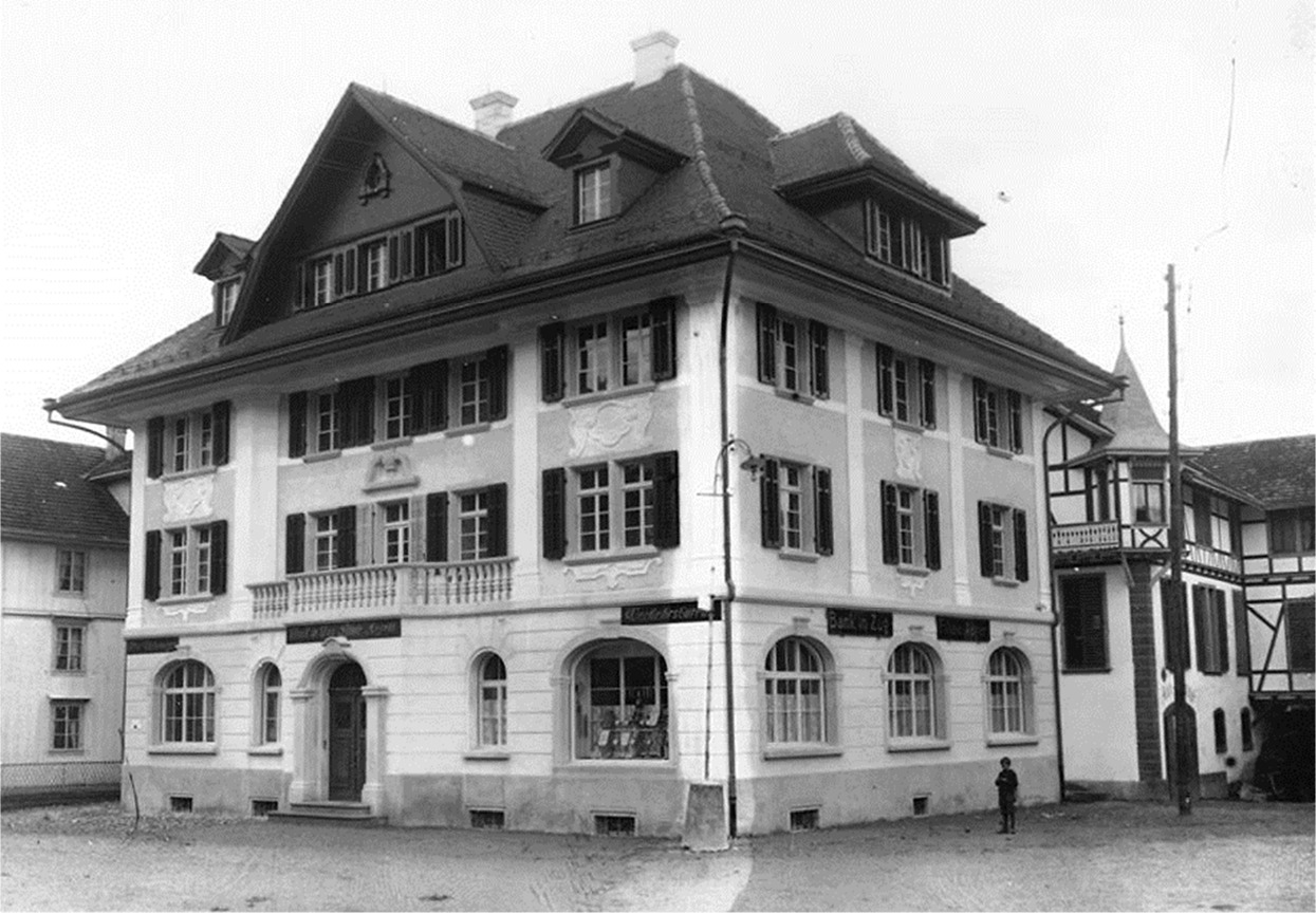 Gemeindehaus Unterägeri, historische Aussenansicht als Bank in Zug